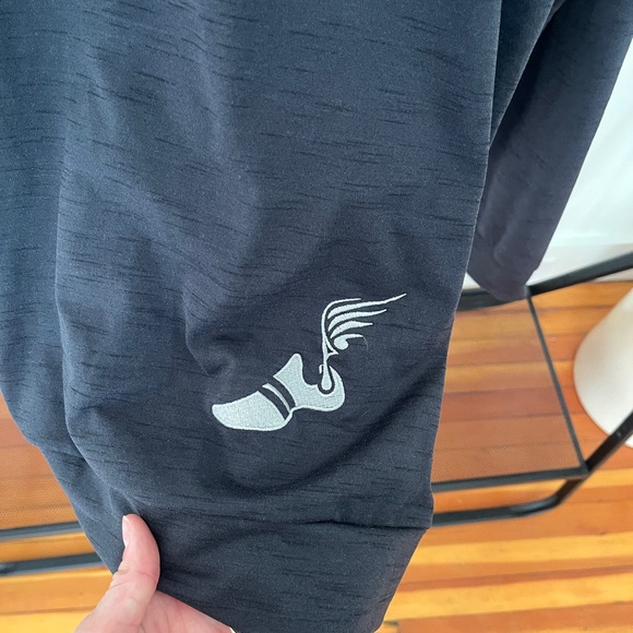 Black Nike Dri-Fit Yoga Zip Up Jacket, Second Sole Arkun Branded - Picture 6 of 6